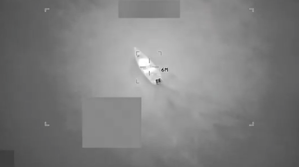 Америка извршила напад на брод за трговину дрогом на Карибима  - Sputnik Србија