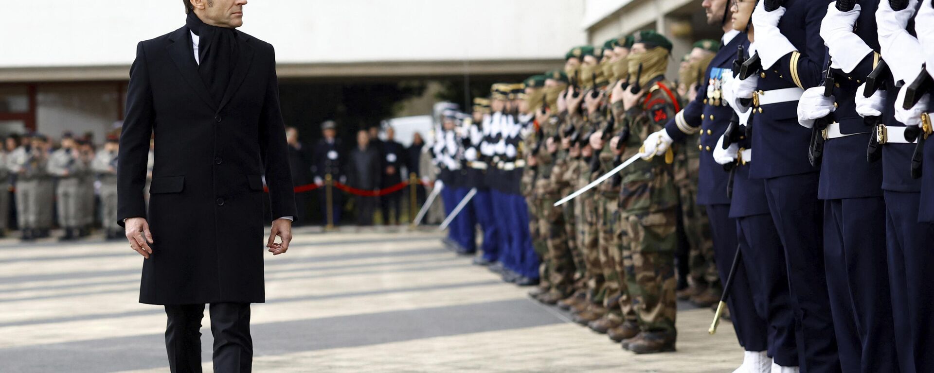 Француски председник Емануел Макрон  - Sputnik Србија, 1920, 28.10.2025