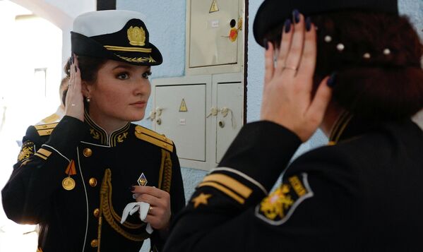 Први сверуски цар прославио је овај тријумф великом прославом уз поморске параде и ватромет. - Sputnik Србија