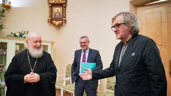 Emir Kusturica i ruski patrijar Kiril - Sputnik Srbija