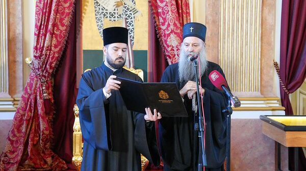 Patrijarh srpski Porfirije u Sremskim Karlovcima otvorio je izložbu arhivskih dokumenata -  ,,Dokumenta Srpskog Siona – Potpisi i pečati srpskih patrijaraha i mitropolita u Sremskim Karlovcima 1690–1913. godine''  - Sputnik Srbija