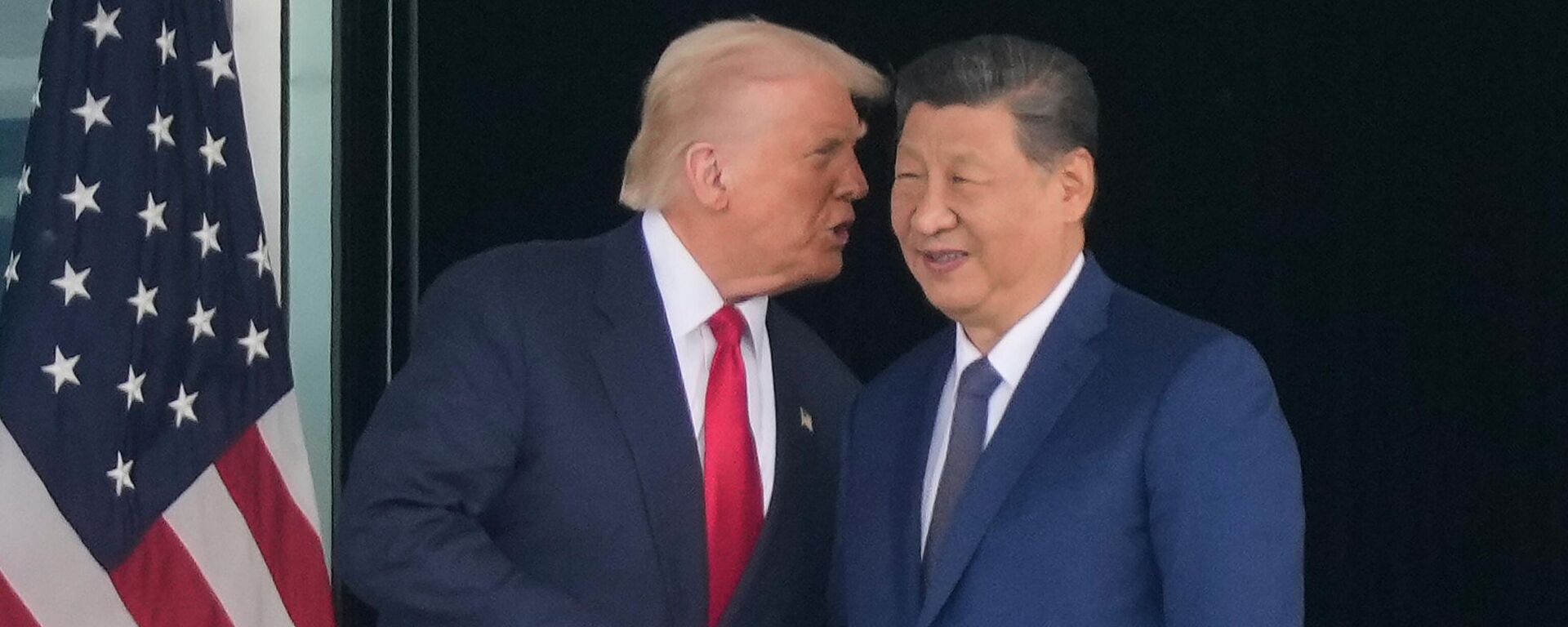 Доналд Трамп и Си Ђинпинг - Sputnik Србија, 1920, 02.11.2025