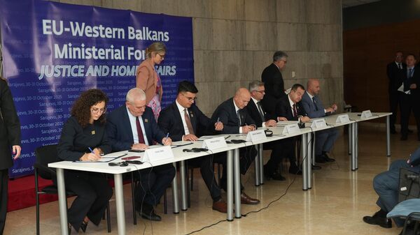 Потписан Заједнички акциони план за борбу против тероризма на Западном Балкану - Sputnik Србија