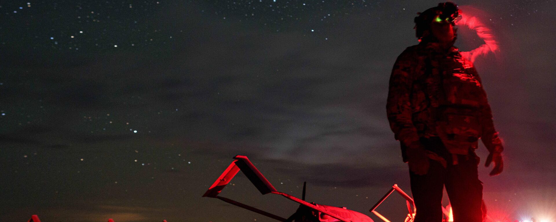 Ukrajinski vojnik pre poletanja - Sputnik Srbija, 1920, 31.10.2025