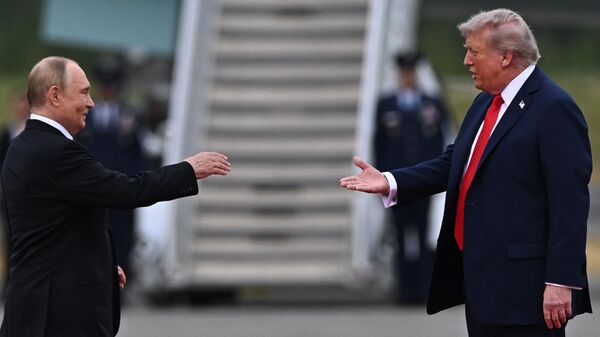 Peskov: Potreban rad na pitanju Ukrajine, a ne na sastanku Putina i Trampa