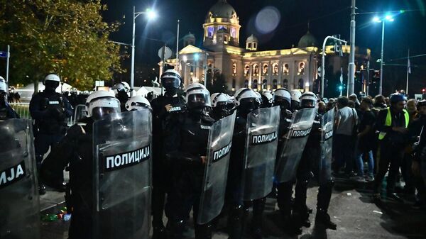 Jutro mirno posle incidenata kod Skupštine, MUP priveo 37 ljudi zbog  narušavanja reda i mira