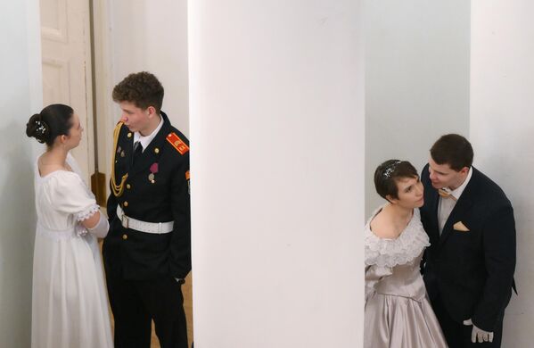 Ово је један од најлепших догађаја у години, који учеснике враћа у 19. век. Ово је један од најлепших догађаја у години, који учеснике враћа у 19. век. - Sputnik Србија