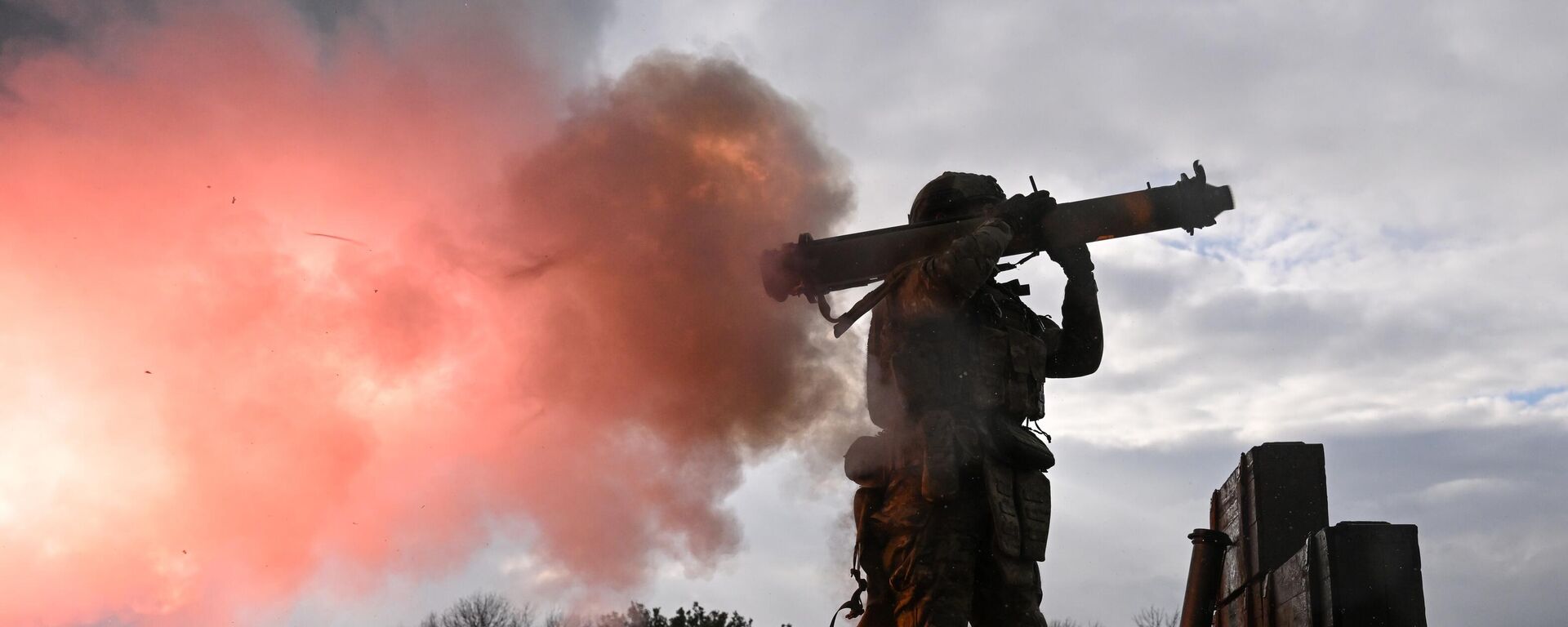 Руски војник у зони специјалне војне операције - Sputnik Србија, 1920, 13.11.2025