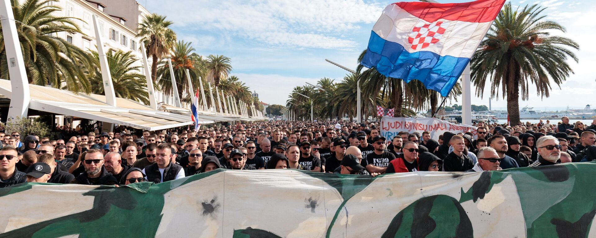 Protest Torcide u Splitu - Sputnik Srbija, 1920, 08.11.2025
