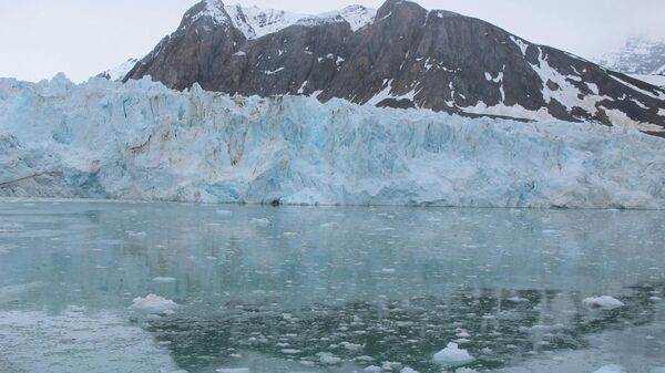 Glečer - Sputnik Srbija