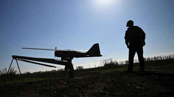 Lansiranje drona Orlan 10 u zoni specijalne vojne operacije - Sputnik Srbija