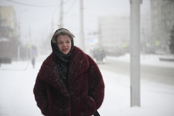 Смештен у југозападном Сибиру, Новосибирск је јединствен град рекорда. Улица Красни проспект дуга седам километара једна је од најдужих на свету, док је 40 метара дуга улица Сибстројпут једна од најкраћих. - Sputnik Србија