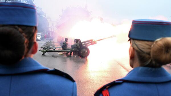 На Калемегдану изведена почасна артиљеријска паљба поводом Дана примирја - Sputnik Србија