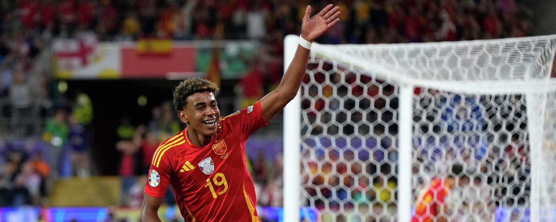 Ламин Јамал - Sputnik Србија, 1920, 15.11.2025