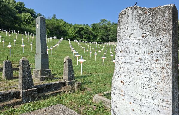 Više od 6.000 srpskih vojničkih grobalja nalazi se u 50 država širom sveta. Samo u Makedoniji, ima ih nekoliko desetina.  - Sputnik Srbija