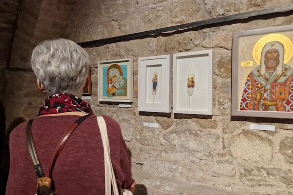 Радови из колоније у манастиру Лазарица на далматинском Косову Радови из колоније у манастиру Лазарица на далматинском Косову - Sputnik Србија