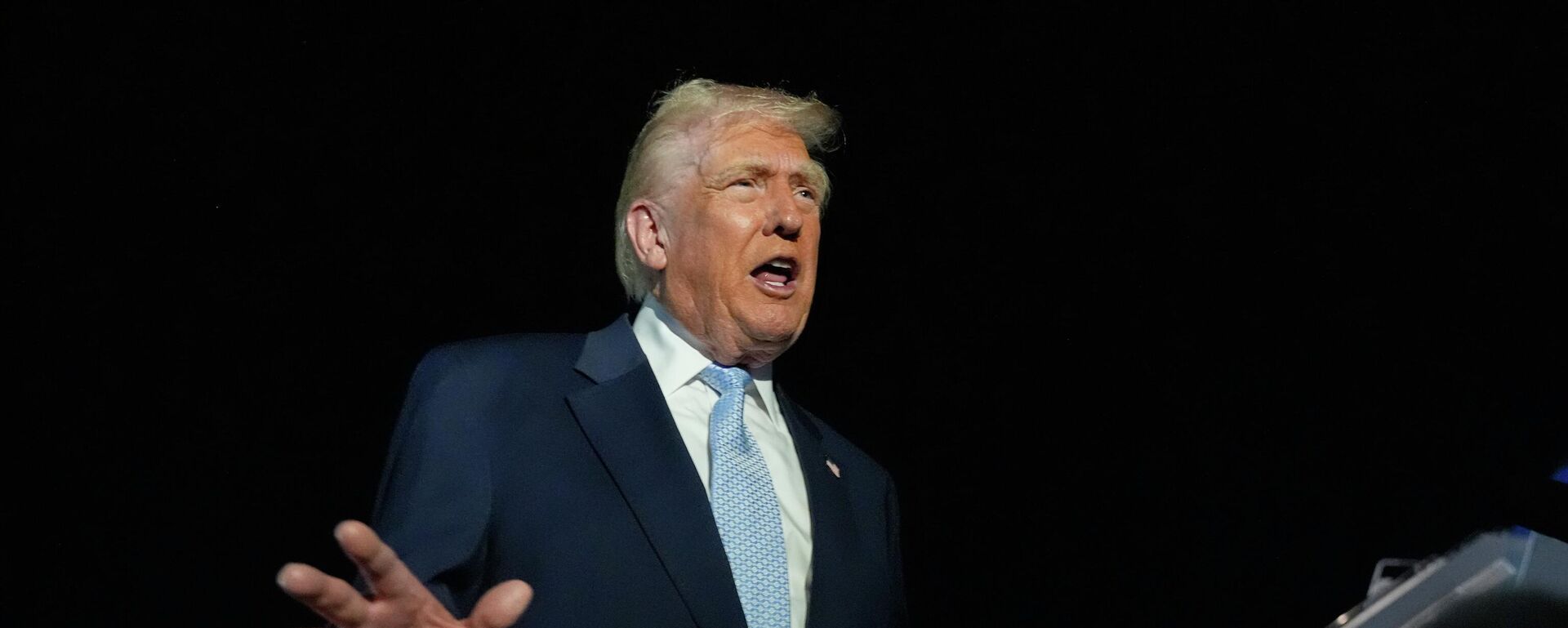 Američki predsednik Donald Tramp. Američki predsednik Donald Tramp. - Sputnik Srbija, 1920, 17.11.2025