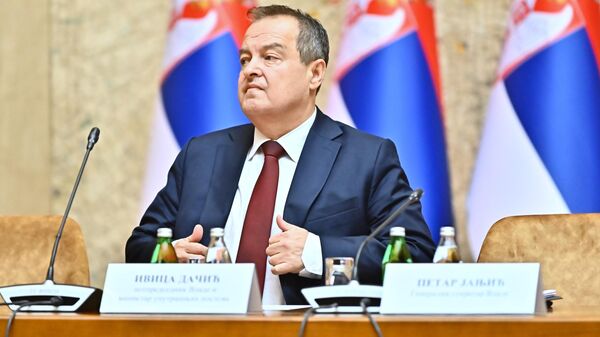 Дачић:Оштећени грађани из општина у којима је проглашена ванредна ситуација имају право на надокнаду