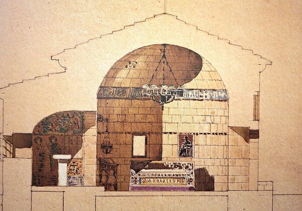 Odmah po dobijanju projekta, Krasnov je otišao na Lovćen gde je na licu mesta upoznao stanje ruševina Njegoševe zadužbine, koju je fotografisao, a zatim uradio akvarele, crteže i planove za njenu obnovu, po ugledu na tradicionalnu arhitekturu primorskih kružnih crkvica - Sputnik Srbija