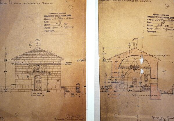 Na izložbi su pred posetiocima prikazani neki od Krasnovljevih projektantskih radova  - Sputnik Srbija