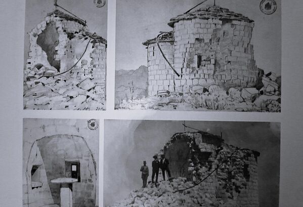 Prema svedočenju dr Laze Tomanovića koji je sa još trojicom iz delegacije pored civilnog komesara za Crnu Goru, barona Šternbaka i njegovog pomoćnika barona Šmita i četiri vojnika, prisustvovao ekshumaciji, zemni ostaci vladike su pažljivo izvađeni i u škrinji snete sa Lovćena u Cetinjski manastir gde su opojene - Sputnik Srbija