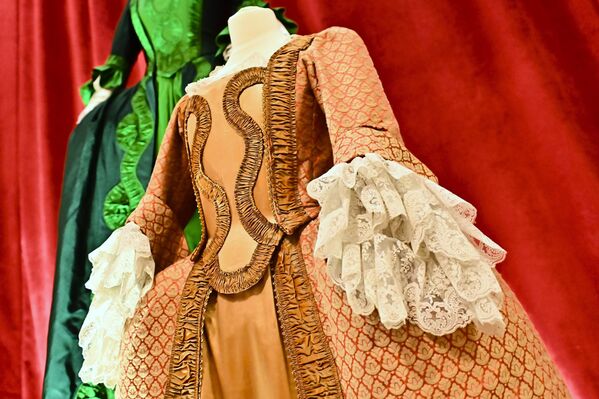  Raskošne odežde ruskih carica mogu se videti do 4. decembra. - Sputnik Srbija