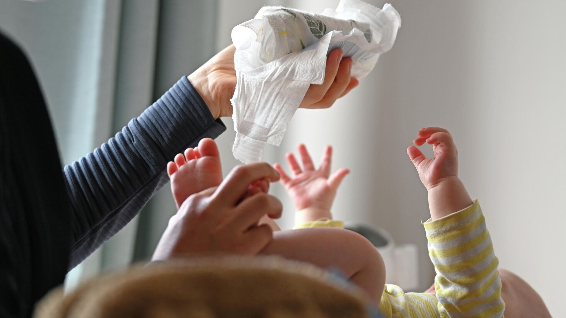 Pelene Pelene - Sputnik Srbija, 1920, 25.11.2025