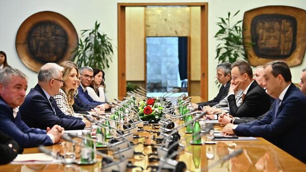 Đedović Handanović: Očekujemo odgovor iz Vašingtona u vezi sa NIS-om u toku današnjeg dana ili noći