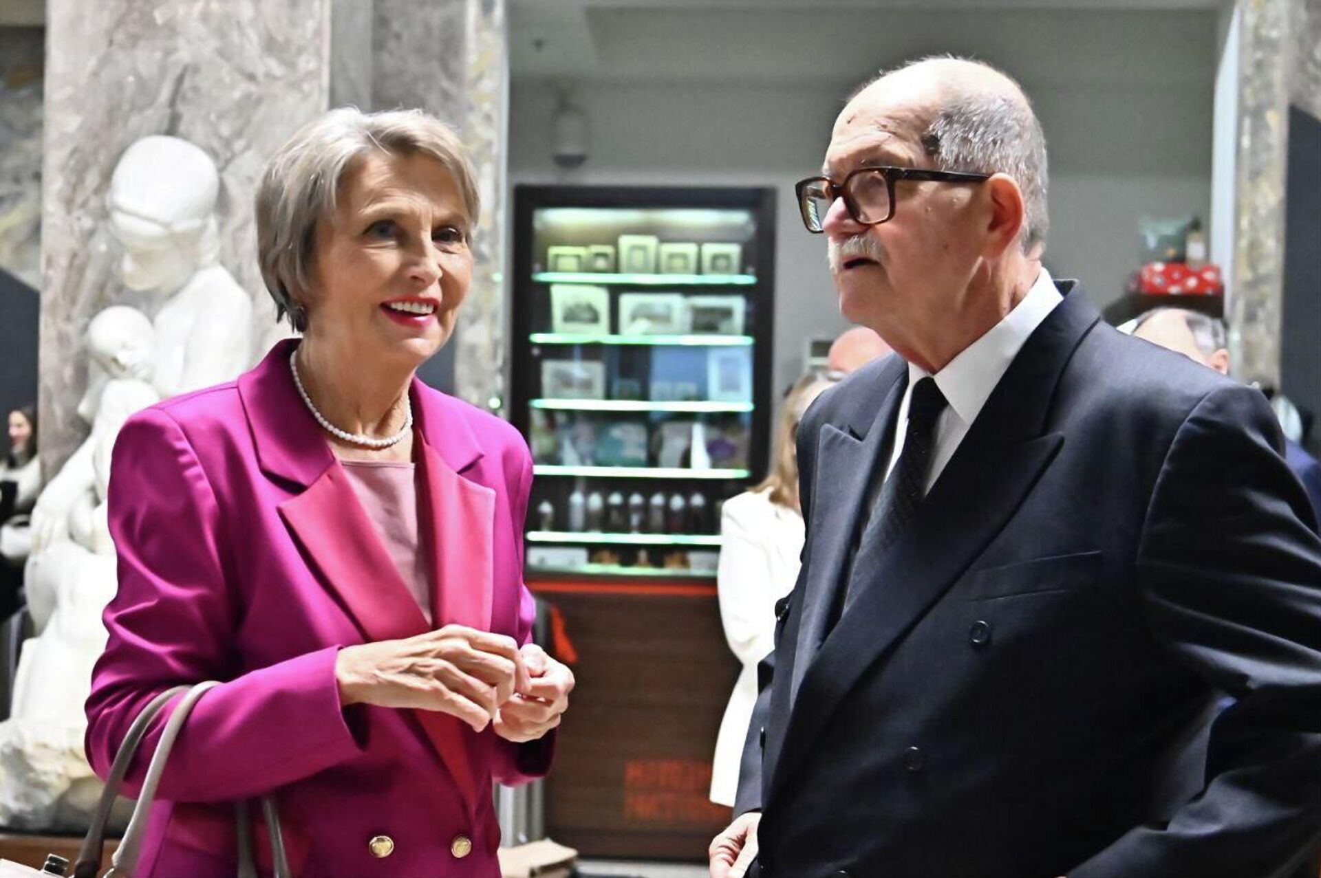 Уредник Спутњика Србија Љубинка Милинчић и академик Дарко Танасковић - Sputnik Србија, 1920, 26.11.2025