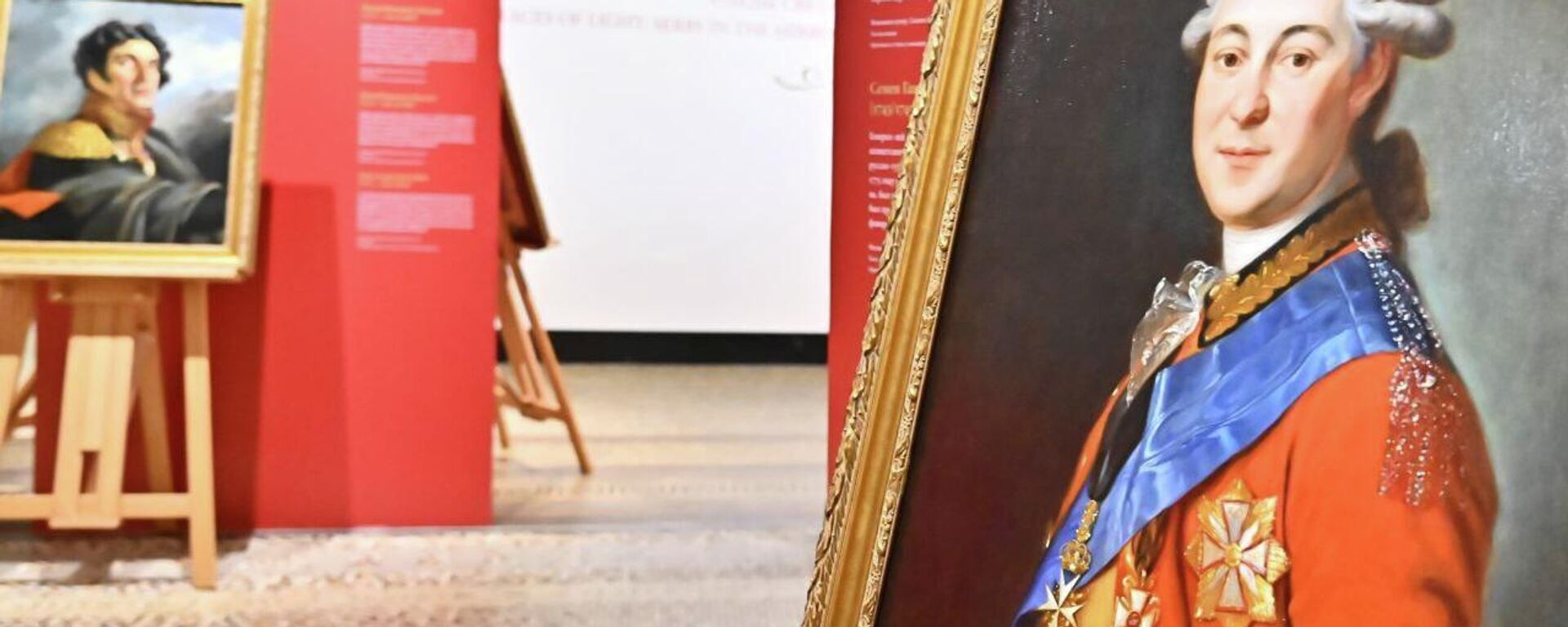 Изложба „Трагови светлости - Срби у огледалу Ермитажа“ - Sputnik Србија, 1920, 26.11.2025