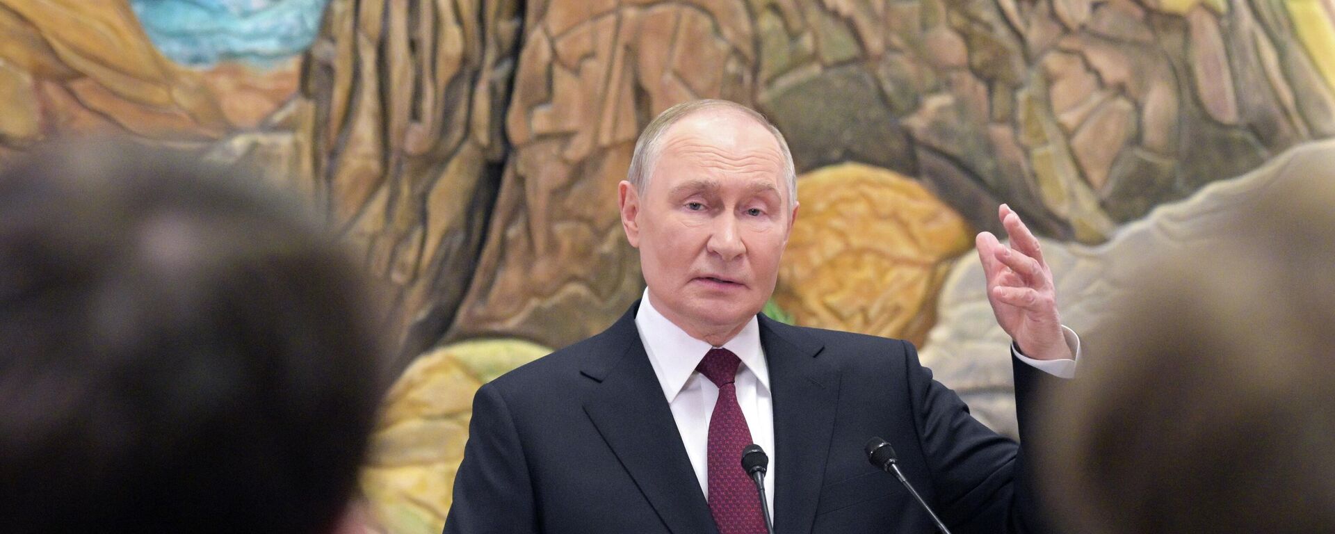 Vladimir Putin - Sputnik Srbija, 1920, 27.11.2025