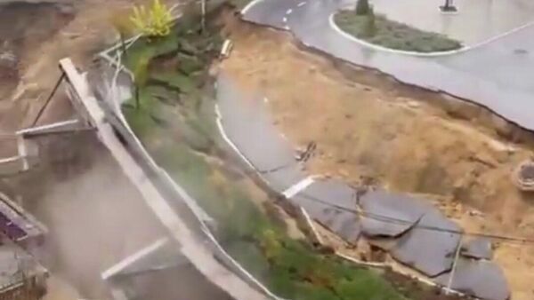 Obrušila se obilaznica oko Kragujevca  - Sputnik Srbija