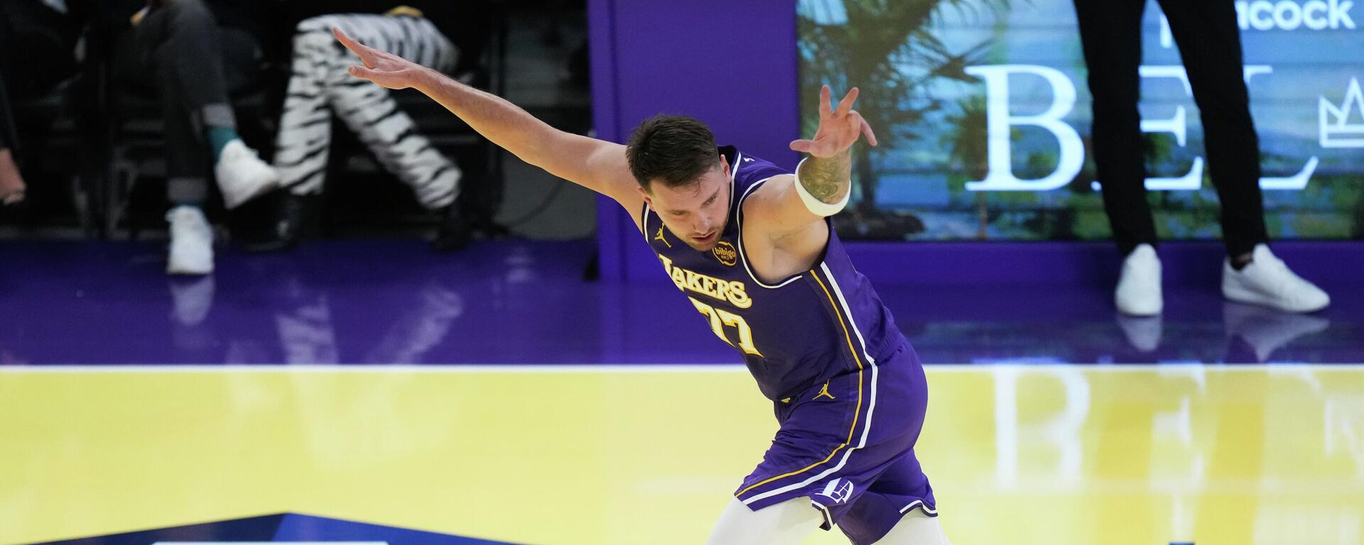 Лука Дончић - Sputnik Србија, 1920, 02.12.2025