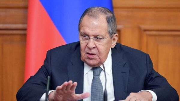 Лавров: Европа сама себе искључила из преговора о Украјини