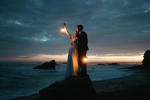 Победничка фотографија у категорији ЛИТ (креативна употреба вештачког светла), аутор из САД. Победничка фотографија у категорији ЛИТ (креативна употреба вештачког светла), аутор из САД. - Sputnik Србија