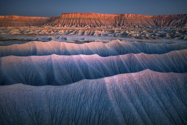 Шпанац Луис Виљарино ушао је у финале такмичења са фотографијом "Таласи времена". Шпанац Луис Виљарино ушао је у финале такмичења са фотографијом "Таласи времена". - Sputnik Србија