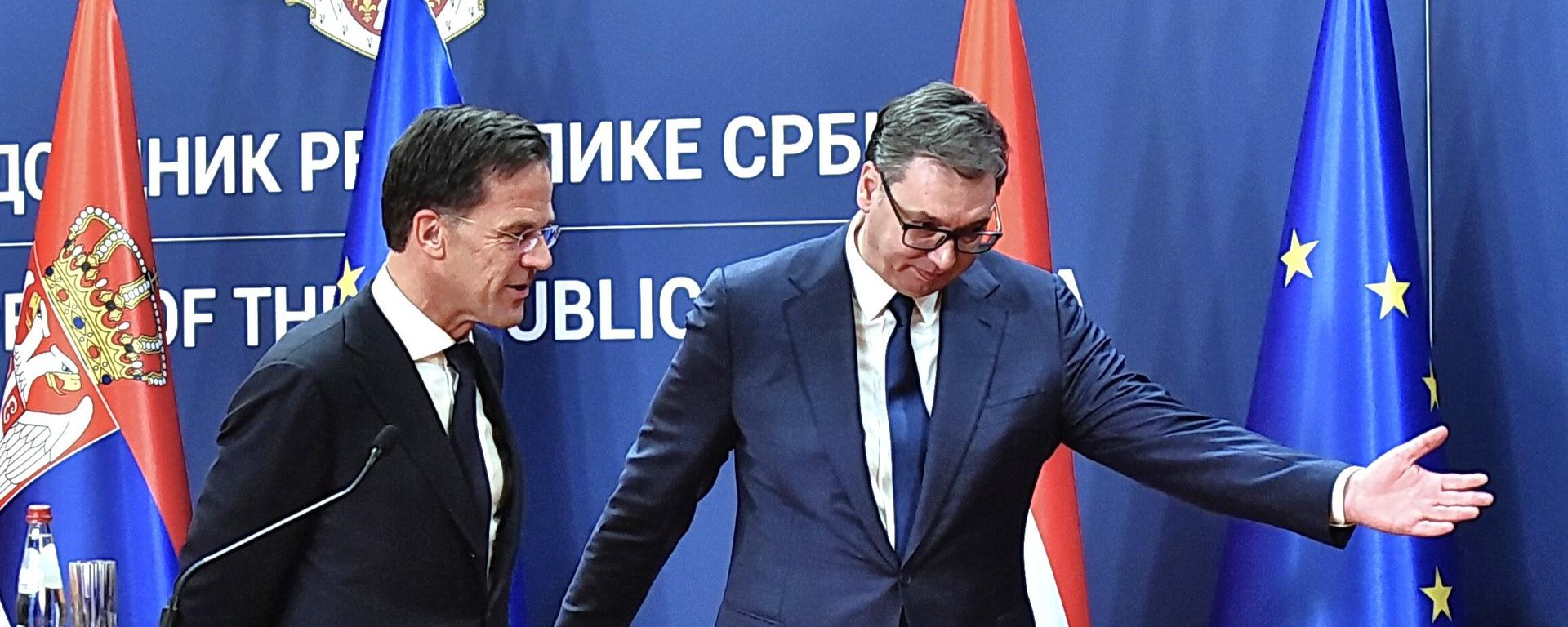 Aleksandar Vučić i generalni sekretar NATO-a Mark Rute - Sputnik Srbija, 1920, 20.08.2026