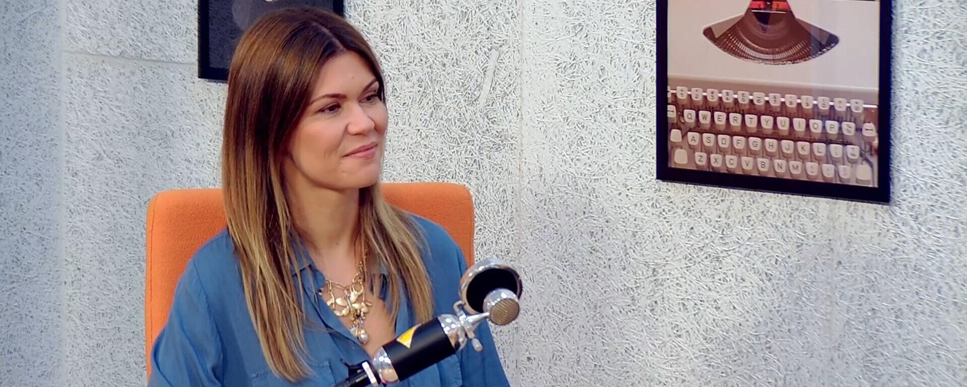 Jelena Pajić, pevačica - Sputnik Srbija, 1920, 06.12.2025