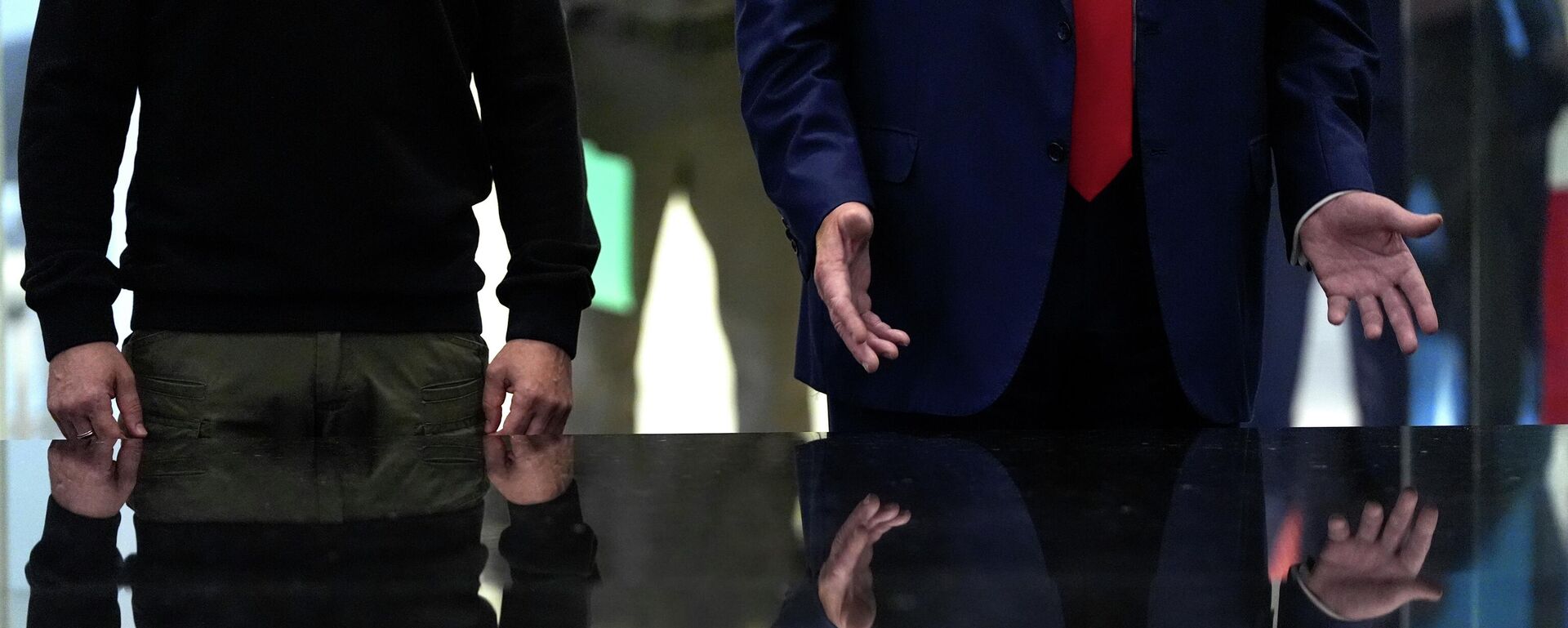 Владимир Зеленски и Доналд Трамп - Sputnik Србија, 1920, 05.12.2025