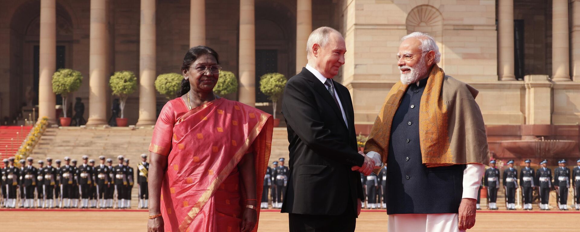 Putin i Modi  - Sputnik Srbija, 1920, 05.12.2025