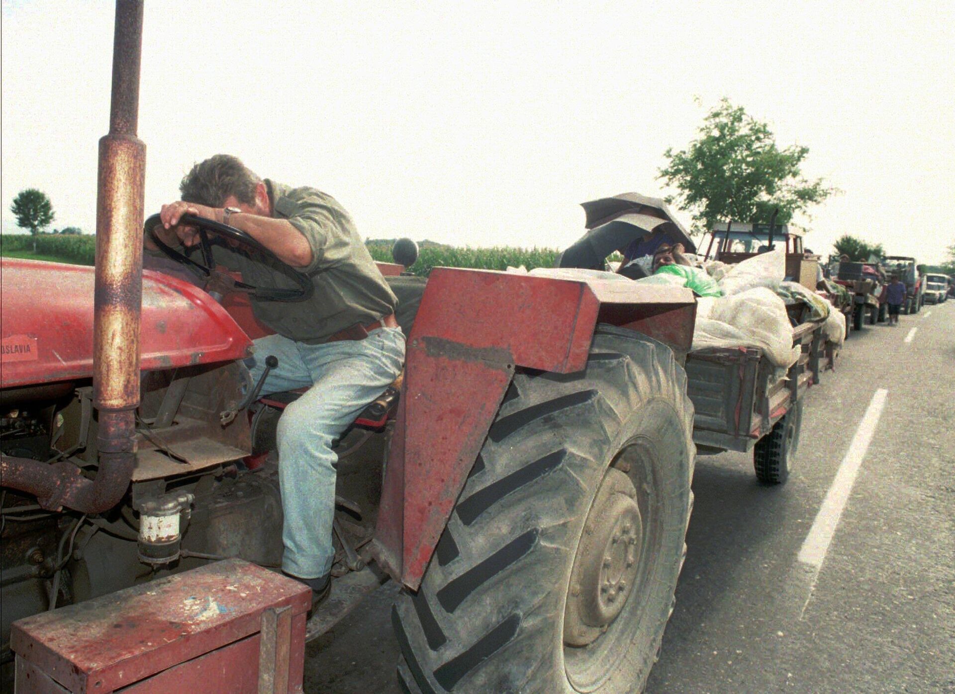 Етничко чишћење Срба са простора Хрватске у злочиначкој акцији ,,Олуја 1995. године. - Sputnik Србија, 1920, 05.12.2025
