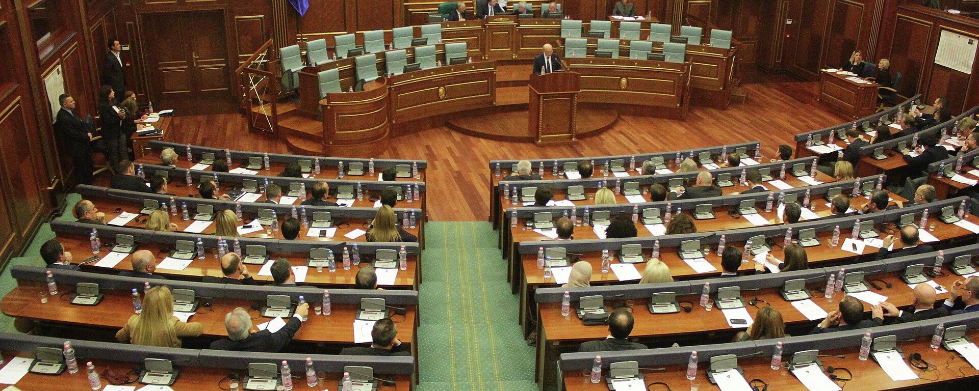 Parlament u Prištini - Sputnik Srbija, 1920, 08.12.2025