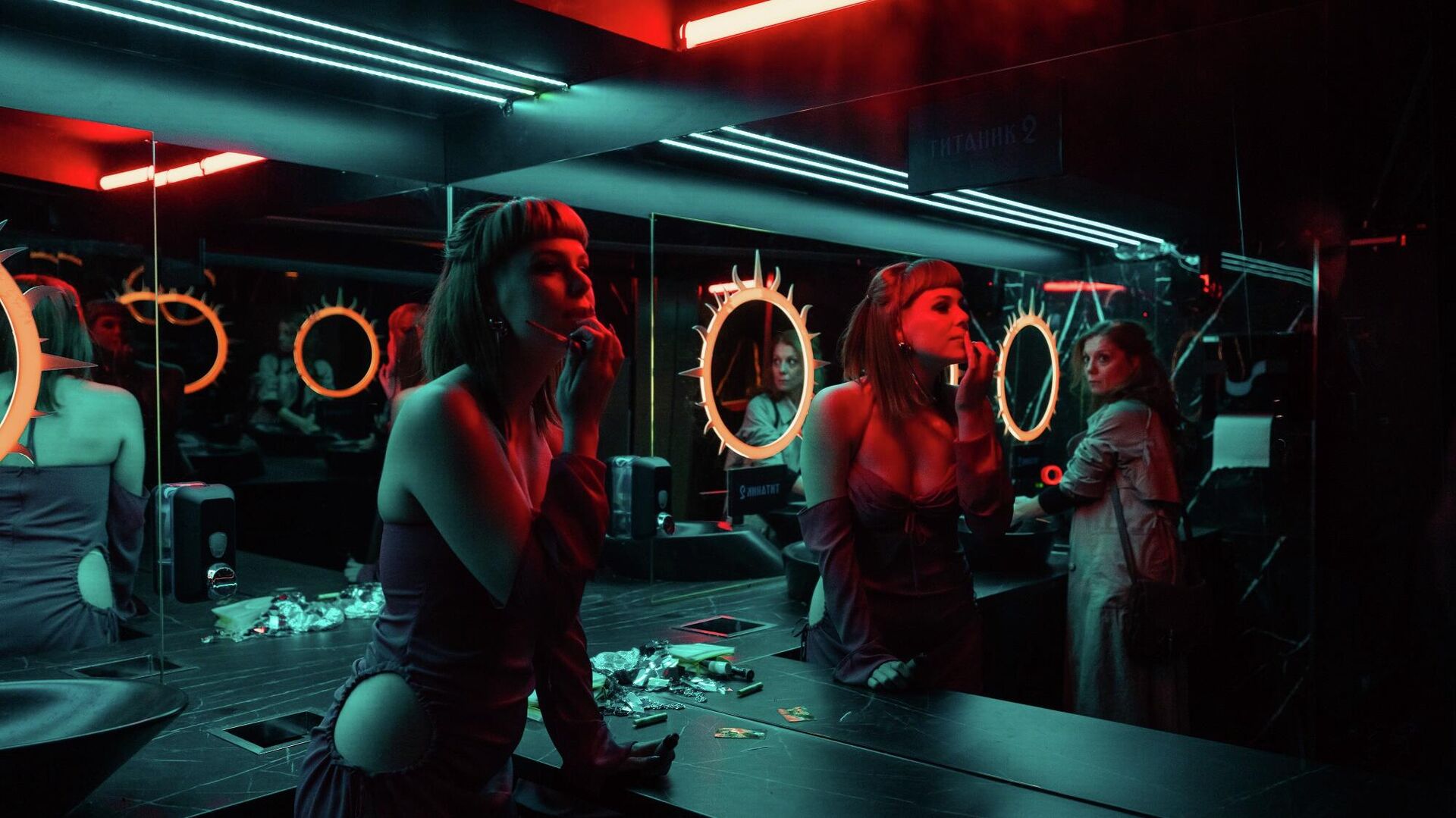 Кадар из филма Кармадона Кадар из филма Кармадона - Sputnik Србија, 1920, 11.12.2025