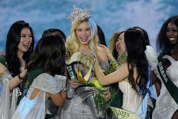 Мис Земље 2025. године: Натали Пушкинова из Чешке. - Sputnik Србија