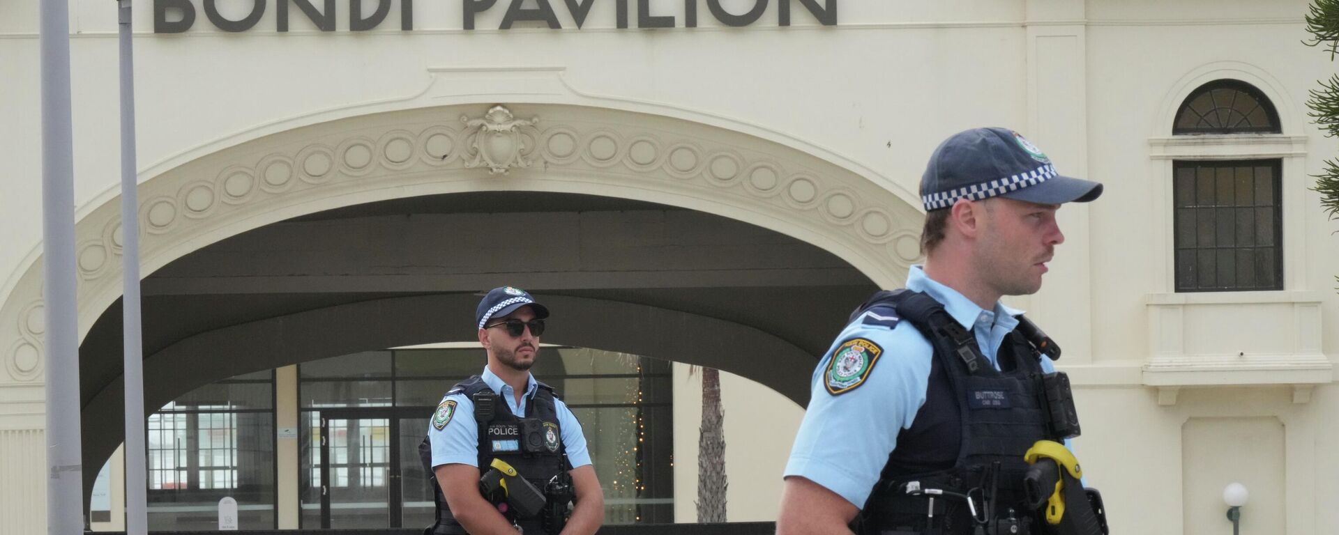 Припадници аустралијске полиције. - Sputnik Србија, 1920, 16.12.2025