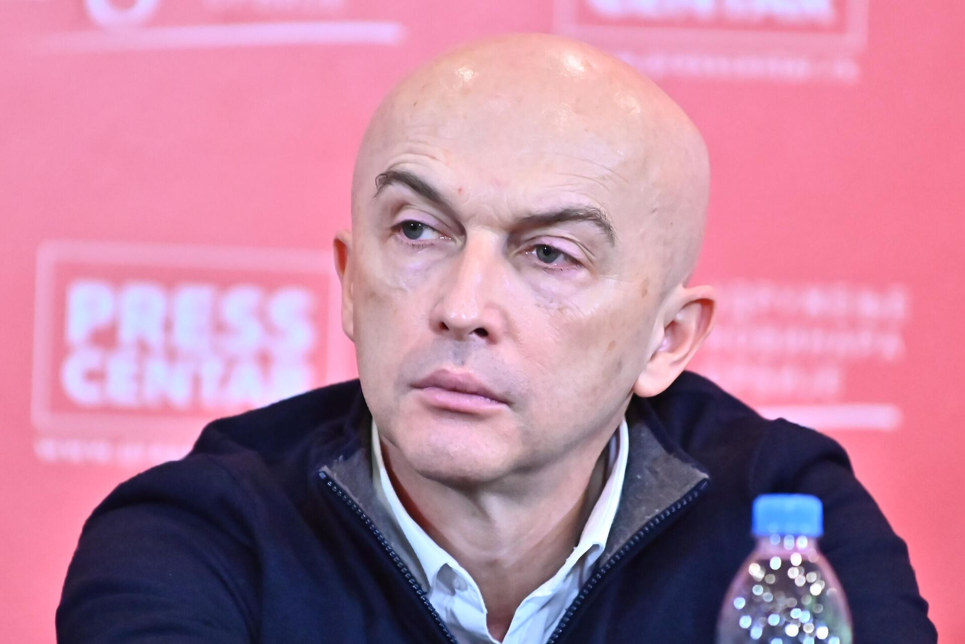 Проф. др Срђан Перишић
 - Sputnik Србија, 1920, 16.12.2025