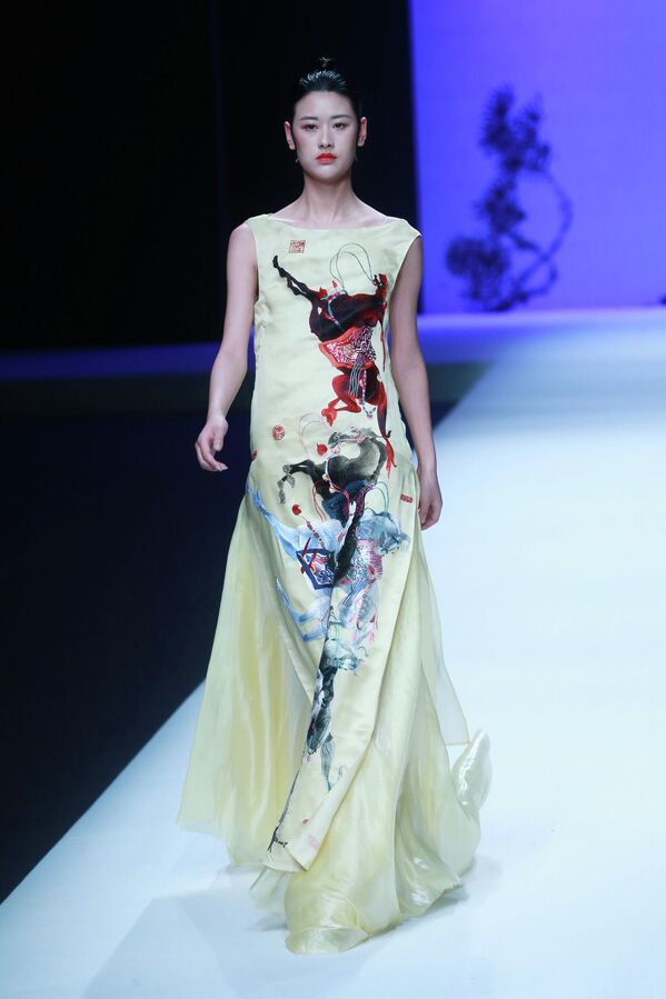 Повратак природним вредностима и аутентичности допринео је поновној популарности коњичке естетике. - Sputnik Србија