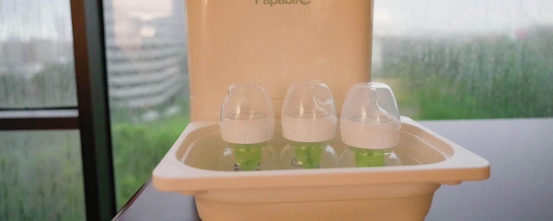 Флашице за бебе - Sputnik Србија, 1920, 18.12.2025