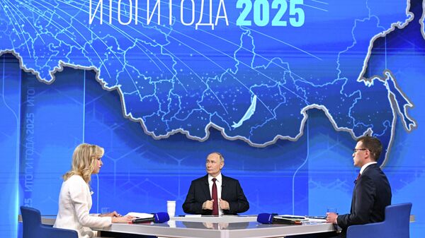 Godišnja konferencija predsednika Rusije Vladimira Putina - Sputnik Srbija