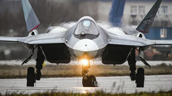 Су-57 је извршио свој први лет са мотором пете генерације - Sputnik Србија